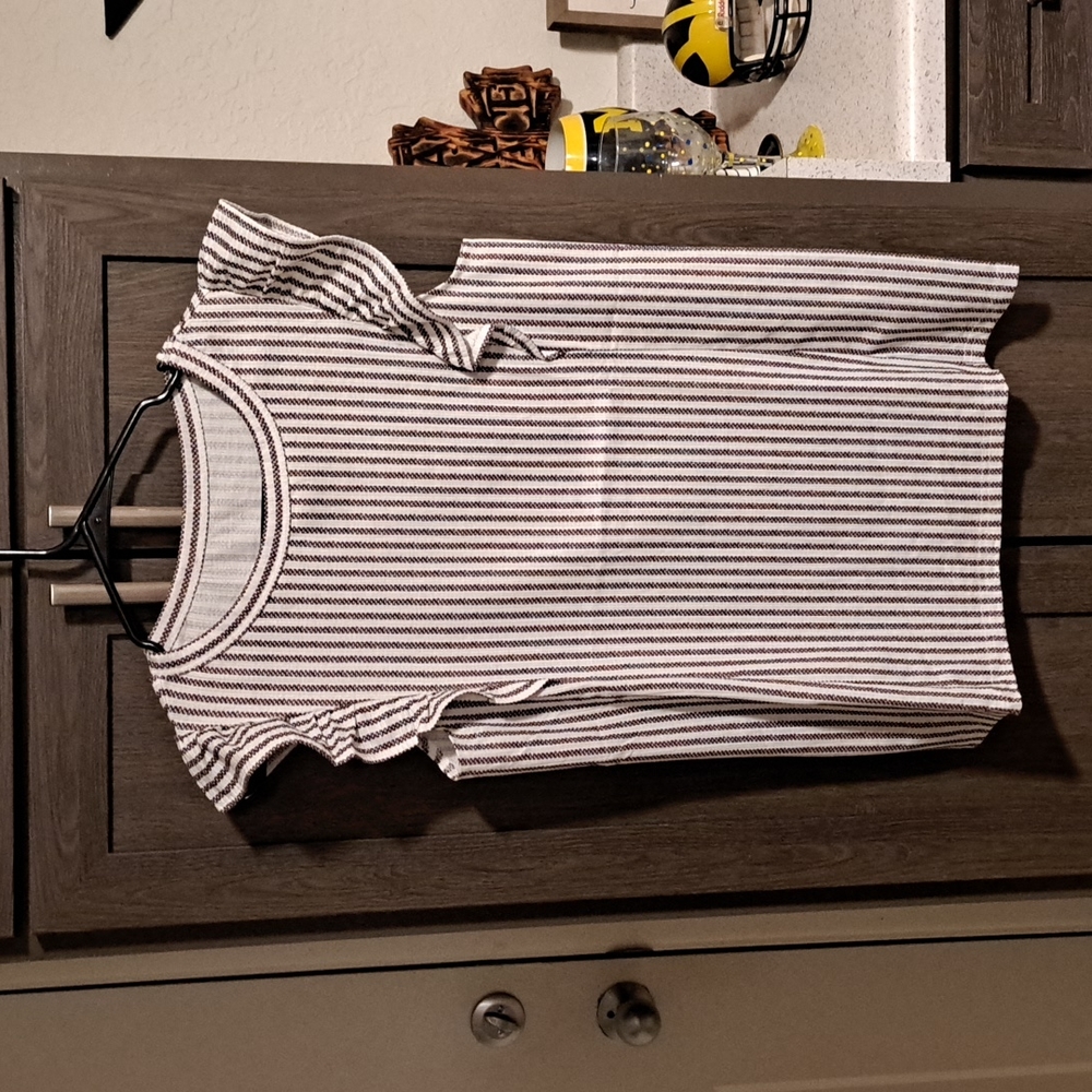 ♥️New ruffle Stripe tank top - Picture 12 of 14